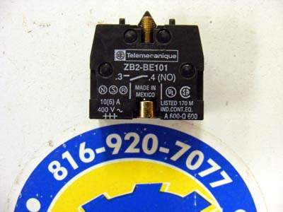 <B>Telemecanique - </B>ZB2BE101 Pushbutton+Selector Switch Conta